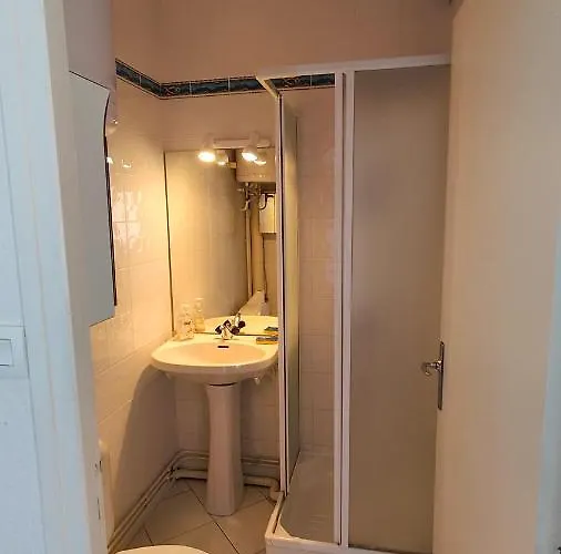 아파트 Studette A 100m De La 생장드몽