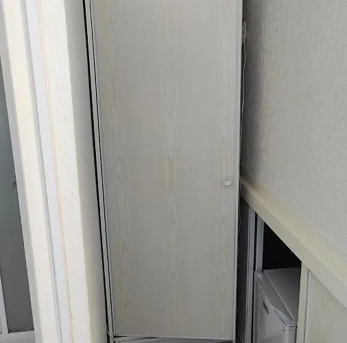 Studette A 100m De La 생장드몽